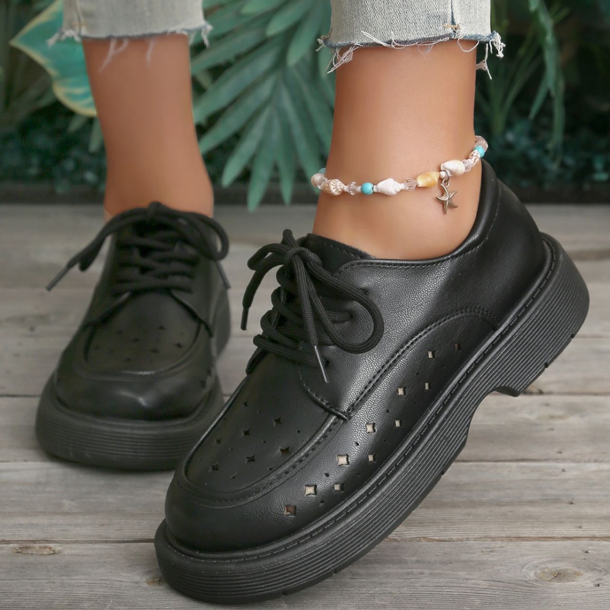 2026 verano nuevo estilo coreano estrella hueco antiolor transpirable zapatos de cuero de negocios de suela suave de cuero casual zapatos de mujer versátiles