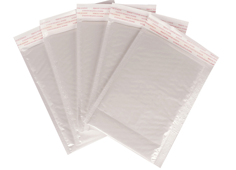 16白色珠光膜气泡袋泡沫快递袋批发防震牛皮纸气泡信封共挤膜打