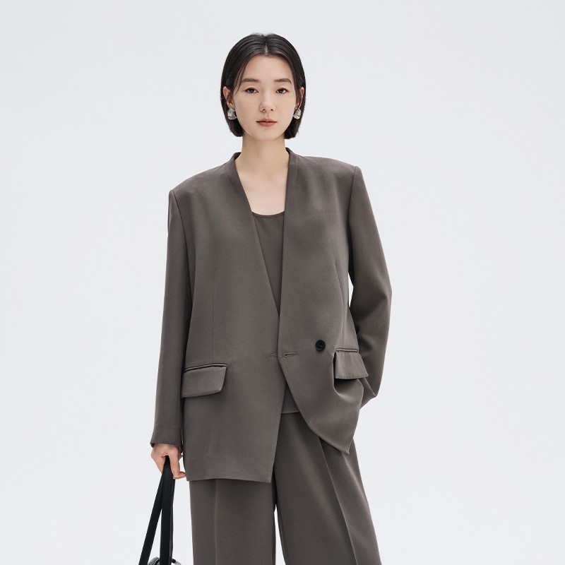 Satin Matte Acetate Blazer for Women, Autumn 2026, New Style, Minimalist Commuter V-Neck, Oversized Long-Sleeve Blazer