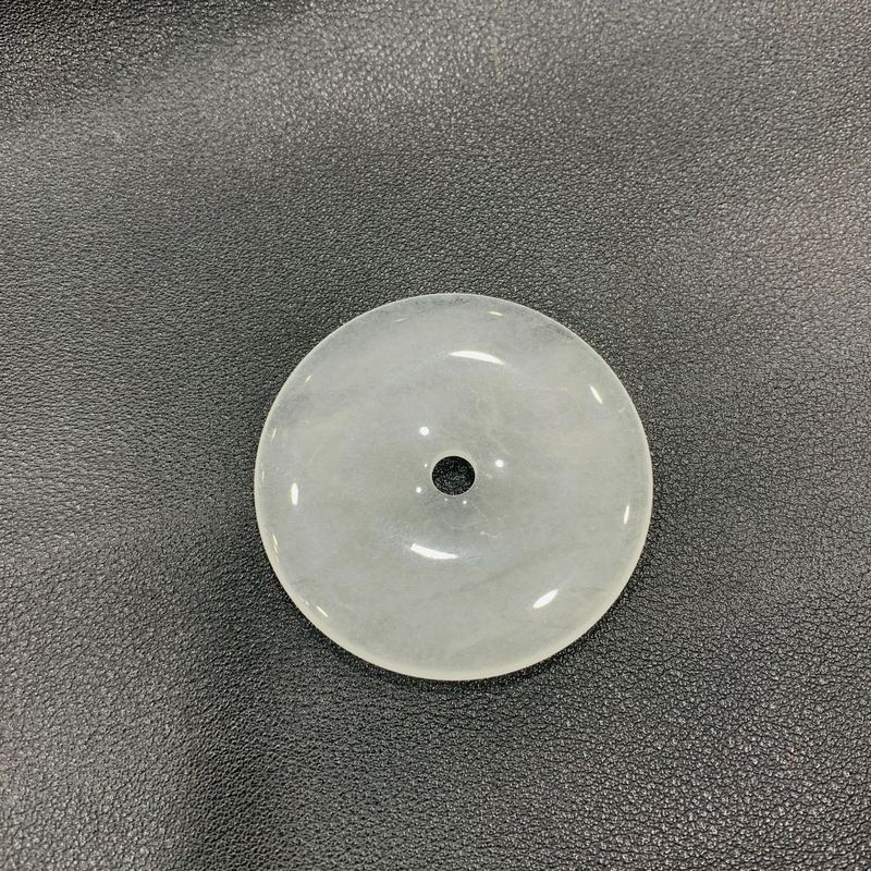 アイスクォーツロック翡翠ピースバックル、アイスフローティングフラワーピーホットグリーン翡翠ペンダント、ピーホットカラー翡翠ペンダント|undefined