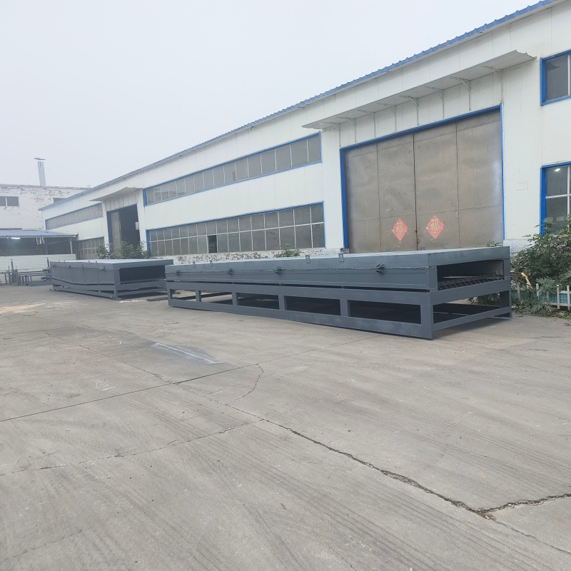 PVC卷网上塑机 蓝鲸机械 绿色围网涂塑机械2.0m米