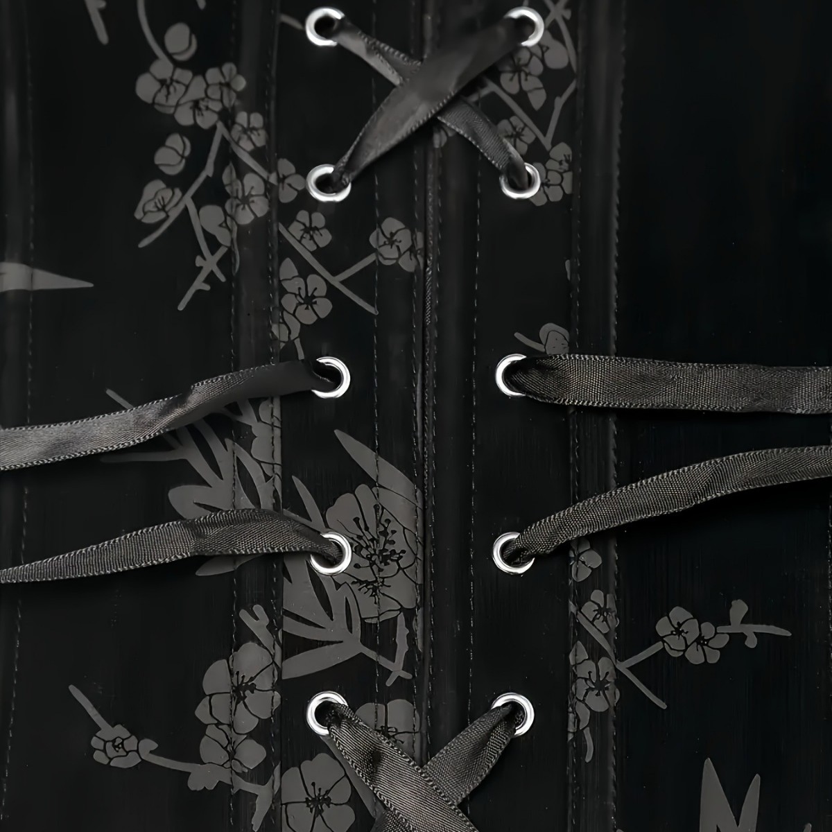 Moda nueva impresión negra sin correa de hombro para limpiar el pecho de la corte corte corte de la ropa de forma de cuerpo Amazon