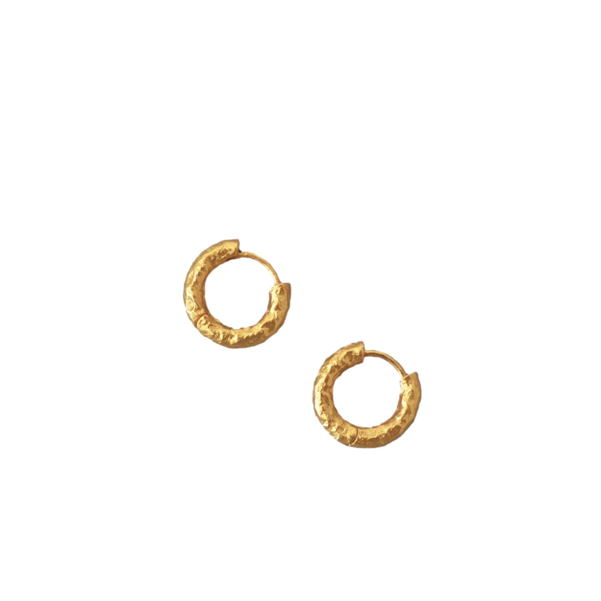 Retro elegant brass earrings, European style, french style, simple and elegant design