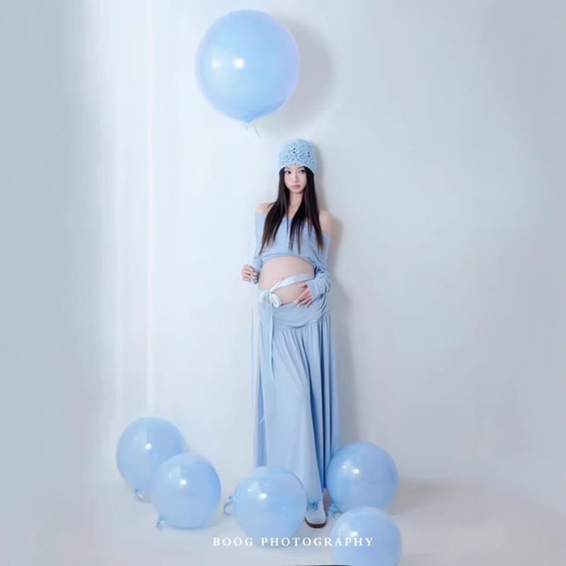Chinese-Style Maternity Blue Fresh Long Dress for Photoshoot, High-End Atmosphere, Elegant and Charming Chinese-Style Maternity Blue Fresh Long Dress for Photoshoot, High-End Atmosphere, Elegant and Charming