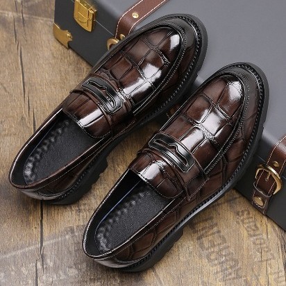 2025 gran tamaño de comercio exterior al aire libre viajes al aire libre Xian Aliexpress estación independiente de zapatos al por mayor transfronterizos