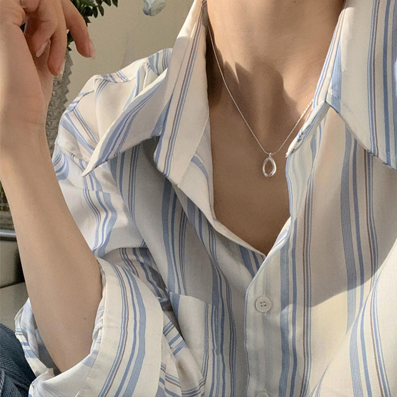 Lichte luxe, niche, onregelmatige ins waterdruppel sterling zilveren ketting, 2023 nieuwe minimalistische high-end sleutelbeenketting,_voghion.com