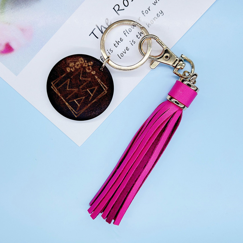 15g Weight Keychain Classification 1 Piece Quantity Daily Occasion PU, Wood Material Mother'S Day Festival MAMA, Letter Pattern Women's Gender Tassel Design Romantic Style Romantic MAMA Letter PU Wood Tassel Mother'S Day Women's Keychain 15