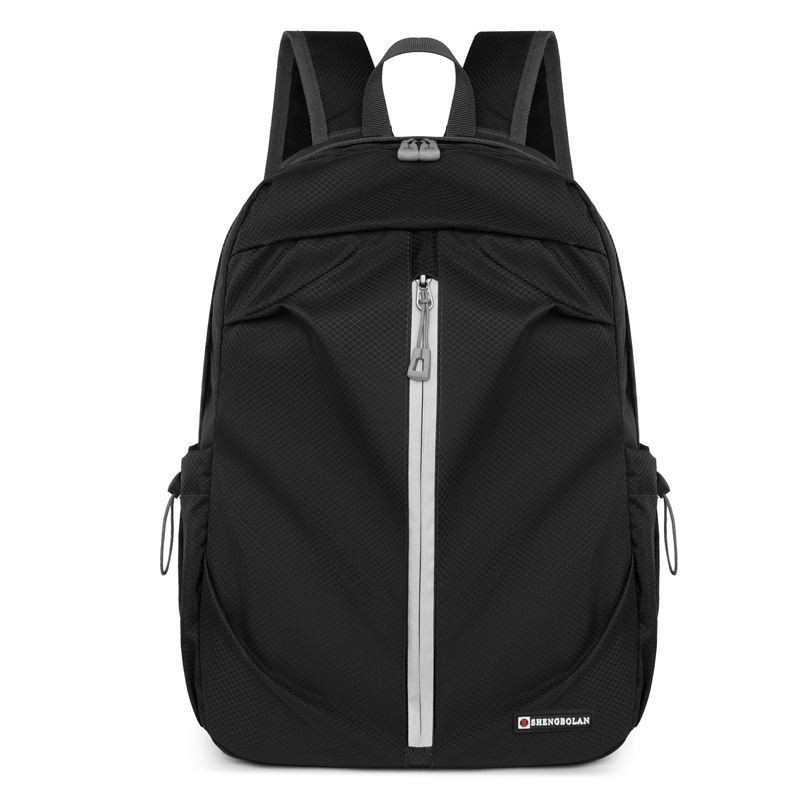 Comercio exterior al por mayor 2023 verano nuevo estilo de viaje al aire libre mochila de nailon bolsa de montañismo de gran capacidad resistente a las salpicaduras