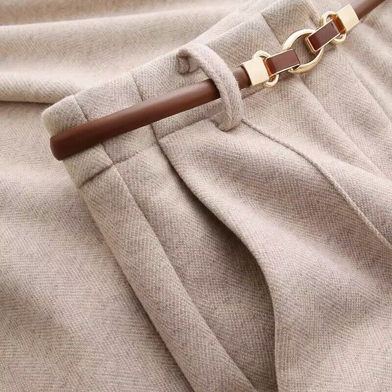 Just like the counter! It's amazing to wear! Women's Straight Wool Pants Thickened Warm Autumn and Winter