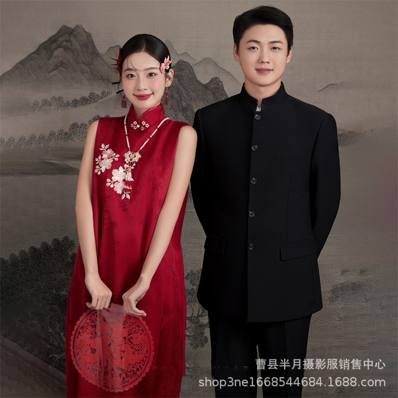 New Chinese Style Female Bride's Engagement Dress for Film Studio High-end National Style Sleeveless Red Cheongsam for Couples Toast dress