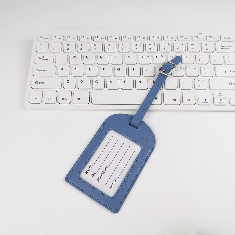 En stock al por mayor multi-Cubierta de la tarjeta de embarque de cuero de imitación de PU de color puede ser logotipo personalizado con correa de cordón Etiqueta de equipaje de papel de tarjeta