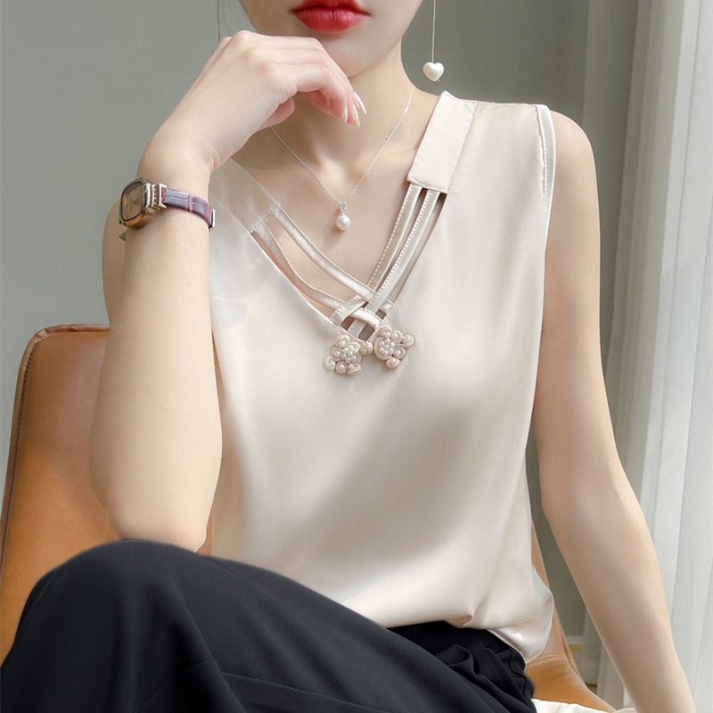 New Chinese style cheongsam camisole women's inner and outer sleeveless T-shirt silk satin loose Western style bottoming top