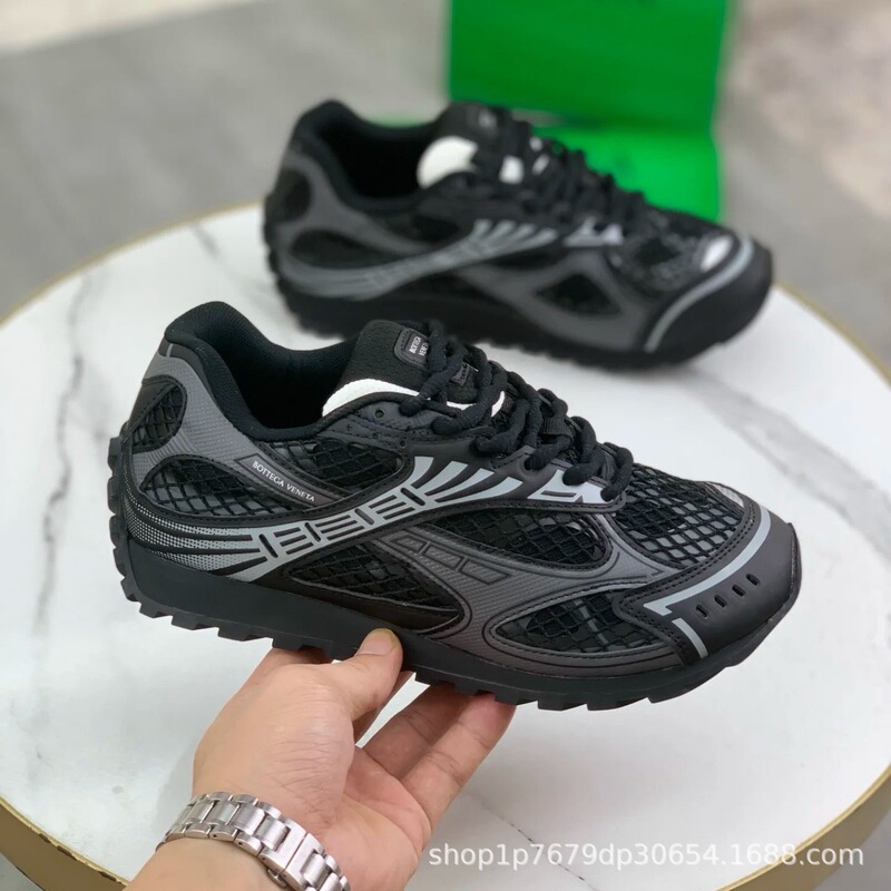 Wang Yibo's same model BV retro mesh dad shoes, non-slip Forrest Gump shoes, unisex sports ultra-light casual silver running shoes Wang Yibo's same model BV retro mesh dad shoes, non-slip Forrest Gump shoes, unisex sports ultra-light casual silver running shoes
