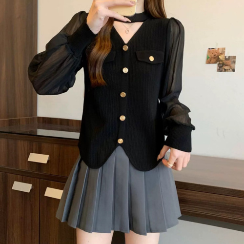 Autumn/Winter Design Sensory V-Neck Knit Top with Mesh Splicing, Long Sleeve, Slimming, and Chanel Style