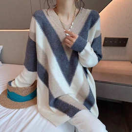 领拼色中长款针织衫2025秋冬季新款显瘦宽松上衣女图片色白枕鹤