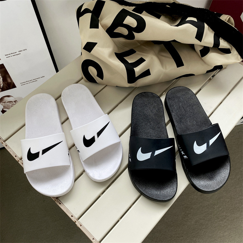 New Fashionable Summer Slippers for Men, Non-Slip Beach Home Soft-Soled Foreign Trade Flat-Soled Cross-Border Sandals for Men