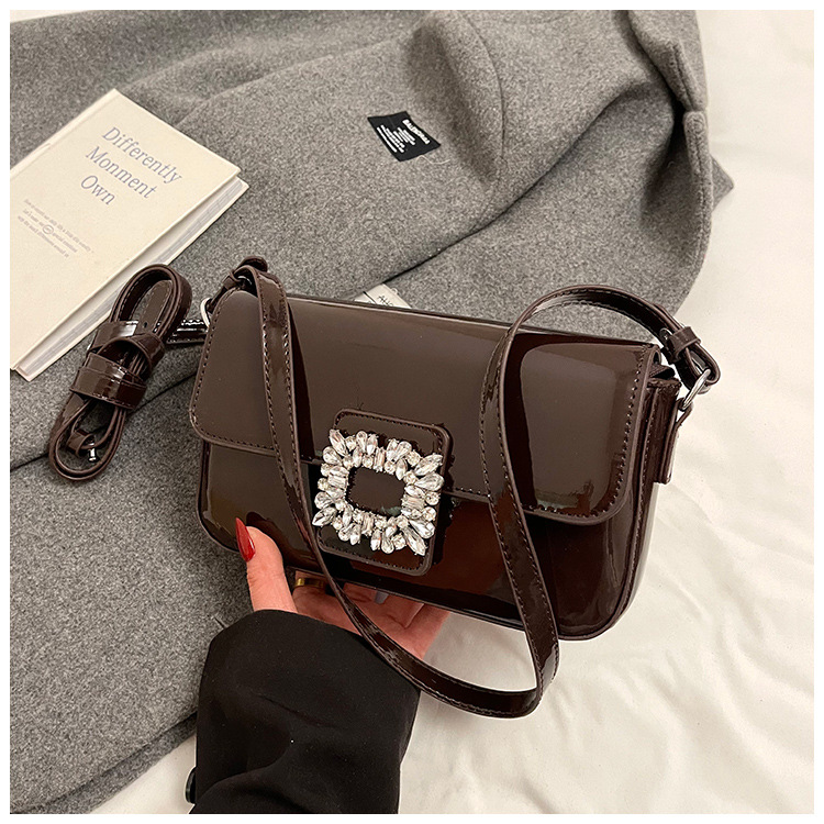 Korean style trendy underarm bag 2025 summer new women's bag, stylish diamond-encrusted single-shoulder bag, patent leather shiny crossbody bag undefined