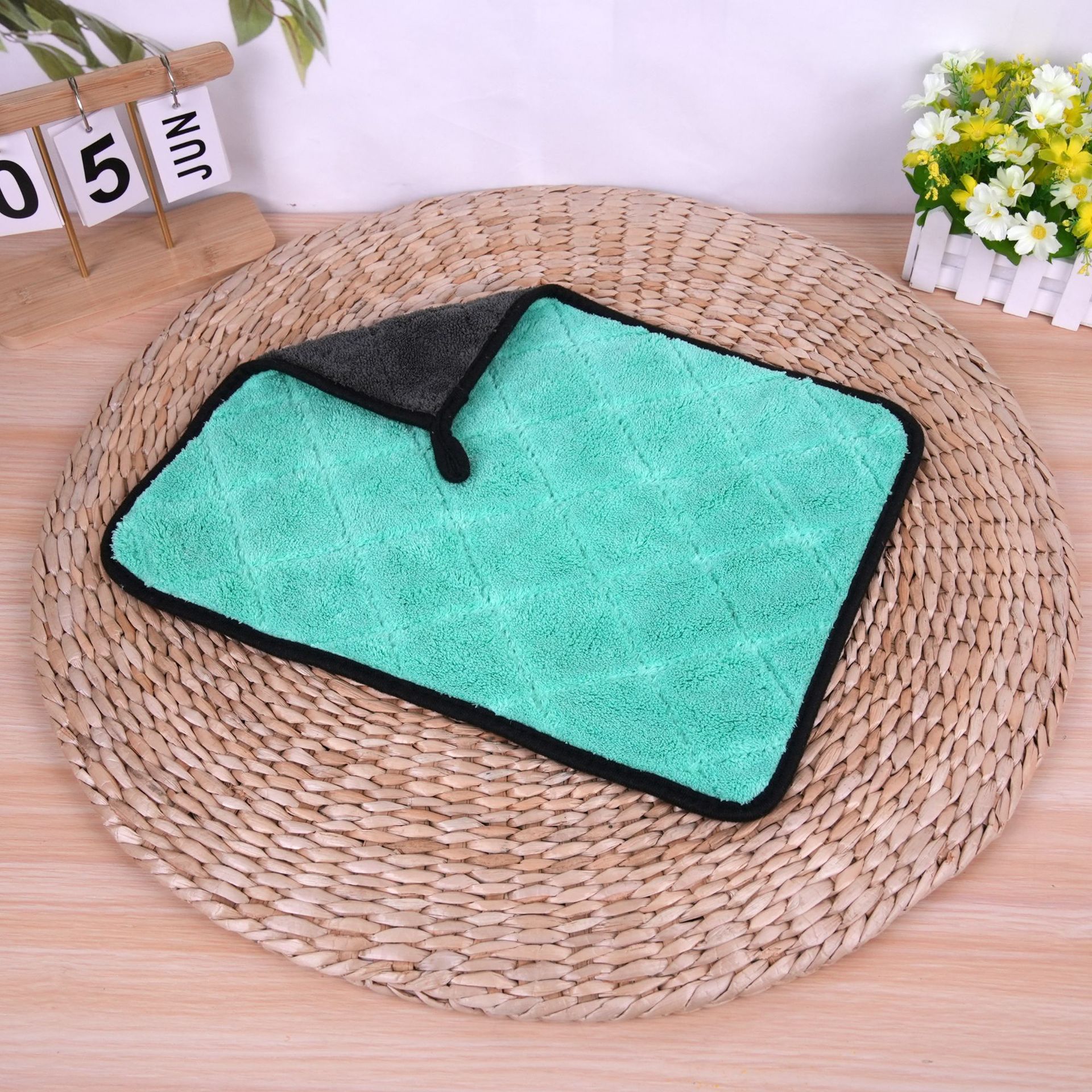 다이아몬드 그레이 그린