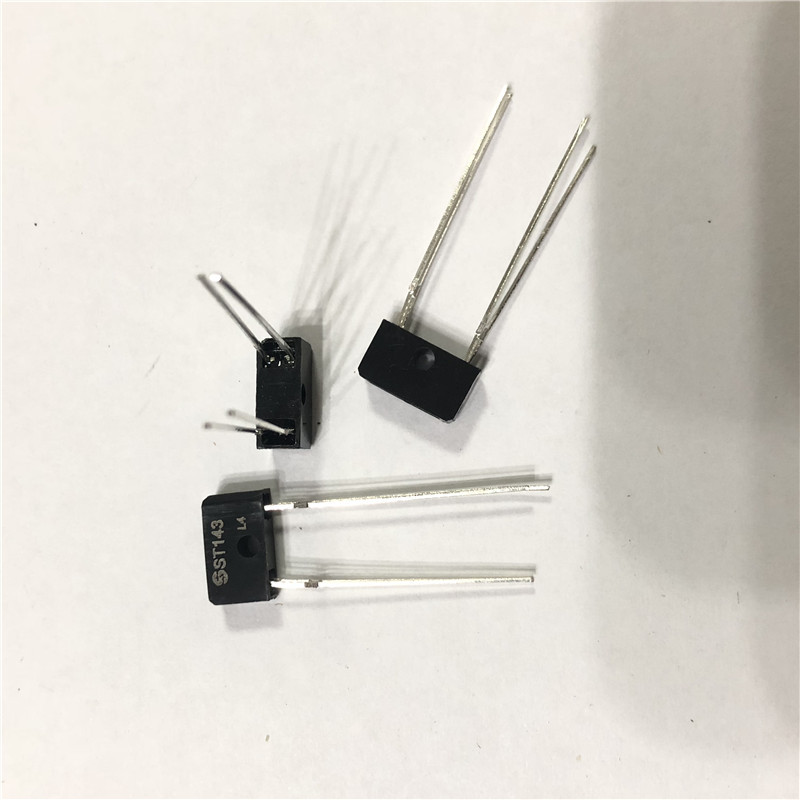 ST143 反射型 光断续传感器 光电开关 模拟型输出 全新现货 先询