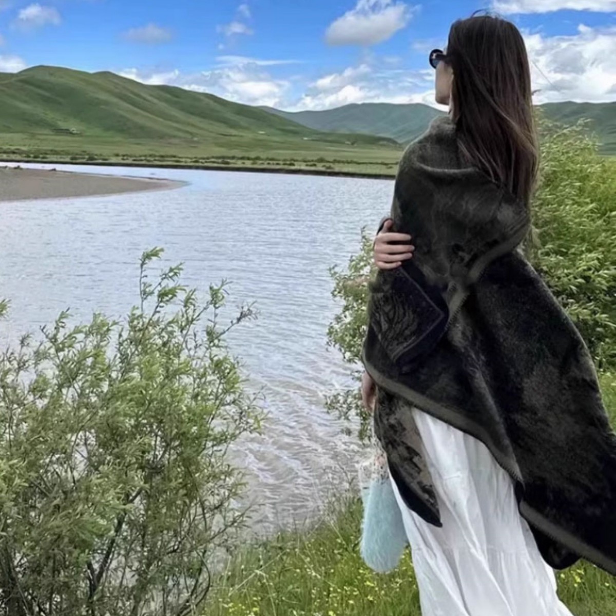 Thickened Scarf, Women's Outerwear, Shawl Scarf For Clothing 2025 Autumn/Winter New Style Fashionable And Versatile_voghion.com