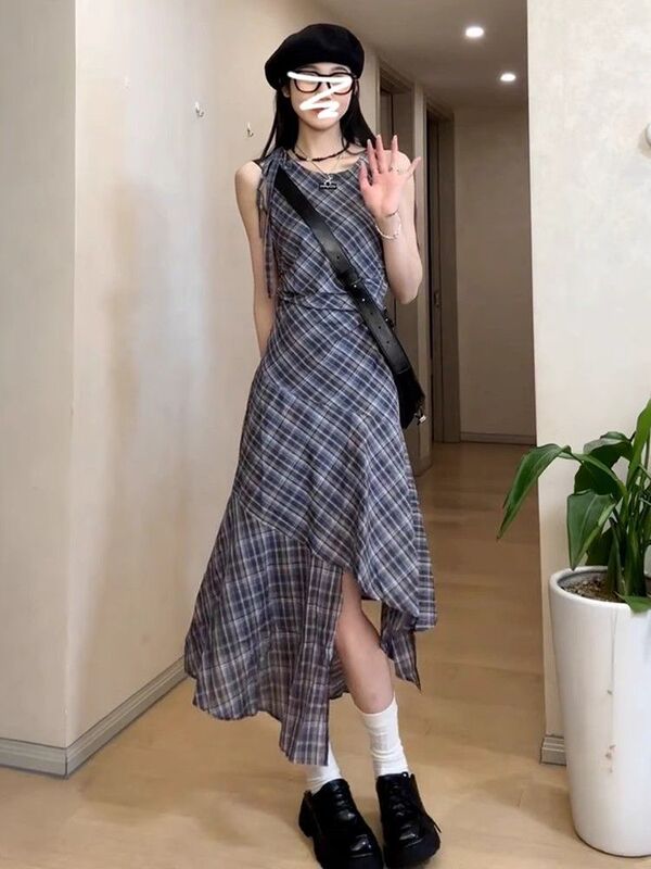 レトロチェック柄ドレス女性のための 2025 夏気質ウエストベストドレスデザインニッチ不規則なスカートロングスカート|undefined