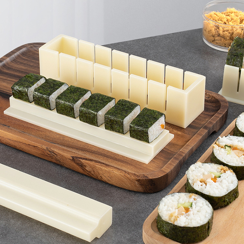 Sushi mold tool kit plastic set seaweed seaweed rice grinder rice ball roll rice material package grated powder