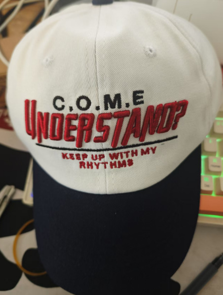 Sombrero de alta calidad mujer pareja contraste color medio suave superior gorra de béisbol primavera y verano estilo coreano carta bordado color a juego gorra de pico Masculino