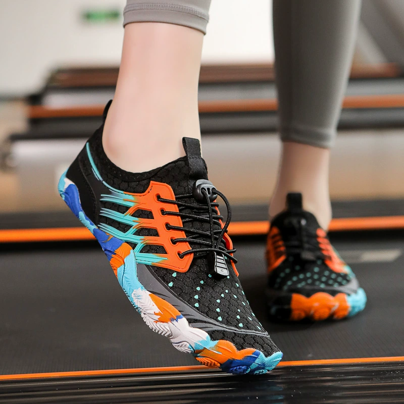 Summer shoes, climbing beach footwear for hiking for swimming