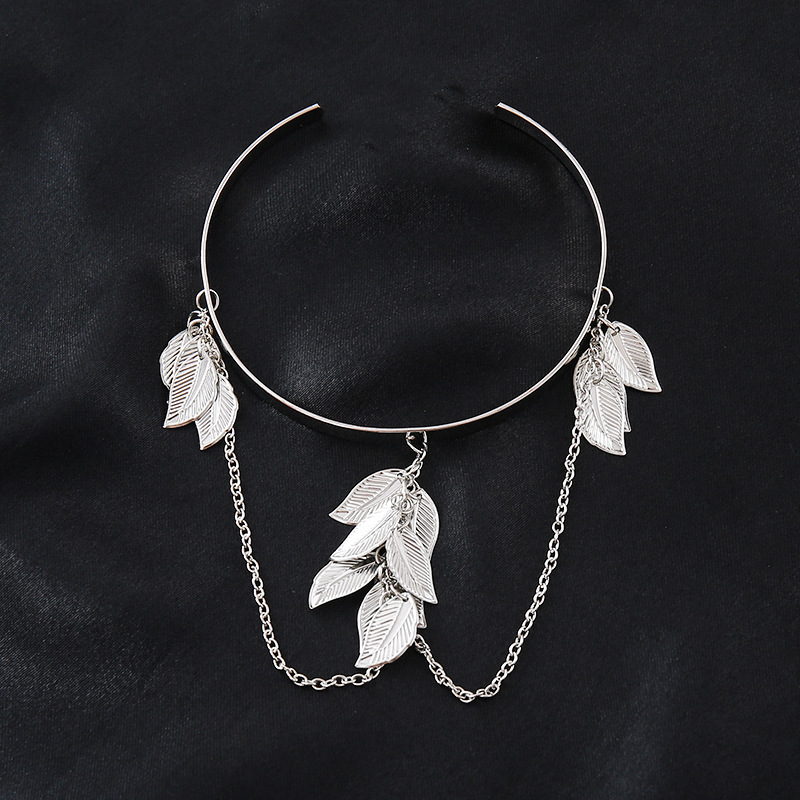 Cruz-frontera brazo anillo brazo pulsera hoja joyería abierta retro elegante creativo metal pulsera moda exagerada ventas directas de la fábrica