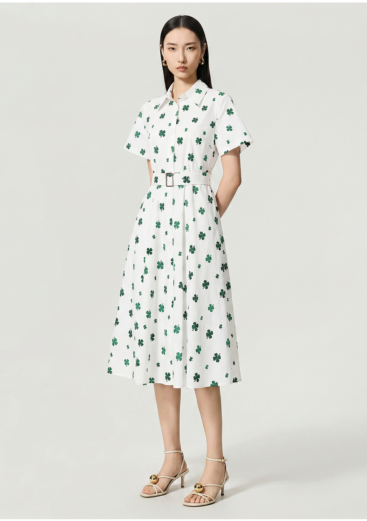 Đầm maxi nữ thắt eo in họa tiết hoa, tay ngắn cổ bẻ, chất cotton thoáng mát — màu trắng chi tiết 4