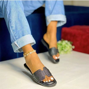 2023 cross-border new slippers women's sandals European and American popular beach shoes flat shoes slipper