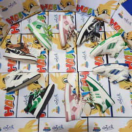 哈菲兔童鞋加绒二棉杂款中大童高帮板鞋学生超迁小白鞋二棉运动鞋