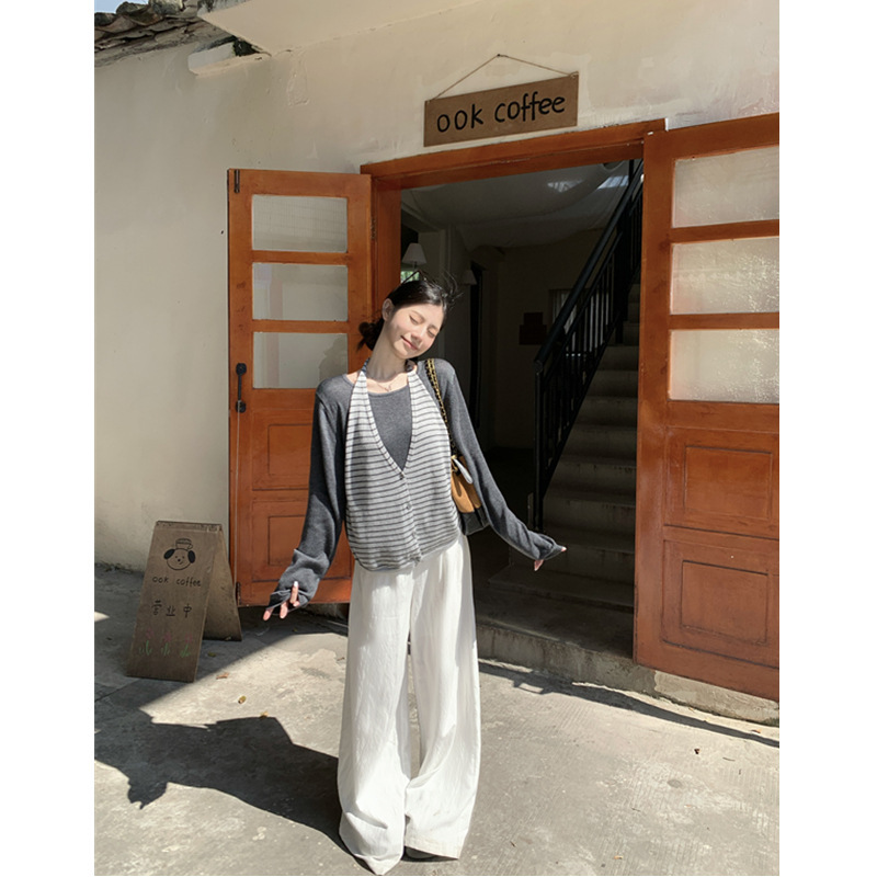 实拍 纯欲风辣妹条纹挂脖针织衫女秋季设计感假两件长袖上衣88736|undefined