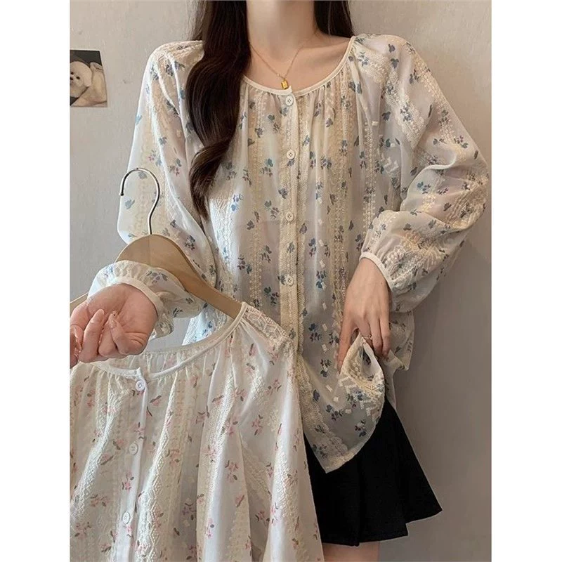 法式小清新碎花泡泡袖开衫女夏季新款设计感甜美气质显瘦防晒衬衫