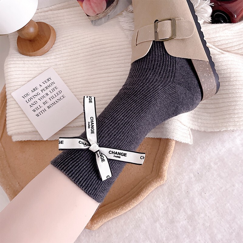 Chanel Style Bow Socks Women's Autumn and Winter Solid Color Pile Socks Korean Style All-match Simple Sweet College Style Mid-tube Socks Chanel Style Bow Socks Women's Autumn and Winter Solid Color Pile Socks Korean Style All-match Simple Sweet College Style Mid-tube Socks