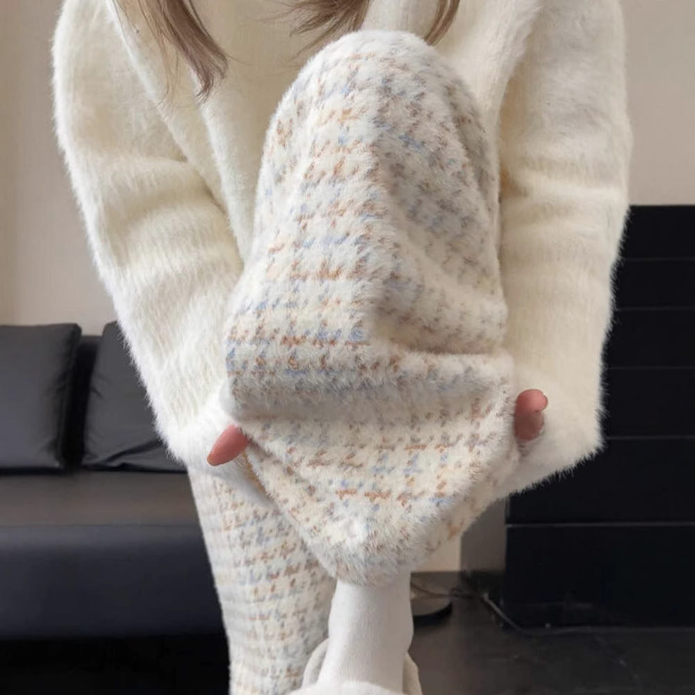 白色千鸟格裤子女高腰垂感直筒2024新款春秋休闲窄版阔腿格子女裤