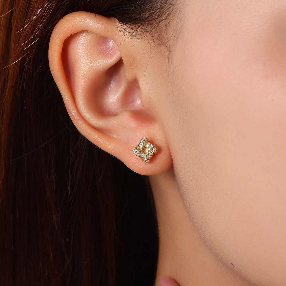 7g Weight Copper Ear Needle Material 18K Gold Plated Plating Material Zircon Inlay Material Ear Studs Classification 1 Piece Quantity Daily Occasion Copper Material Geometric, Heart Shape, Crown Pattern All Seasons Season Women's Gender Inlay Design Sweet Style 1 Piece Sweet Geometric Heart Shape Crown Inlay Copper Zircon 18K Gold Plated Ear Studs 43