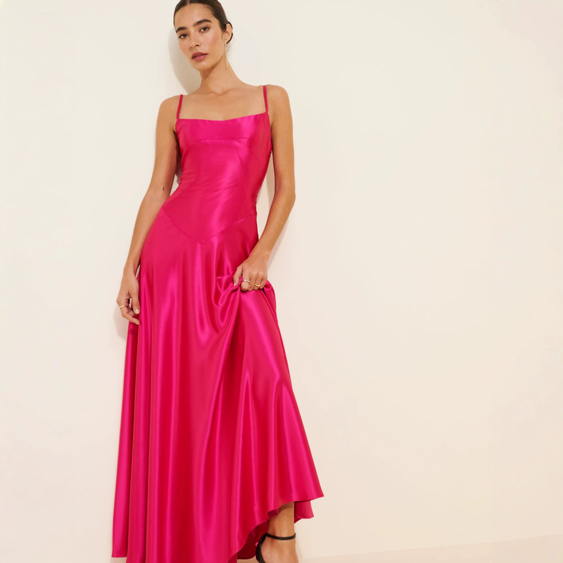 European and American Cross-Border French-Style High-End Satin Slip Dress for Women, Summer Waist-Cinching, Flared, Backless, Banquet Party Long Dress