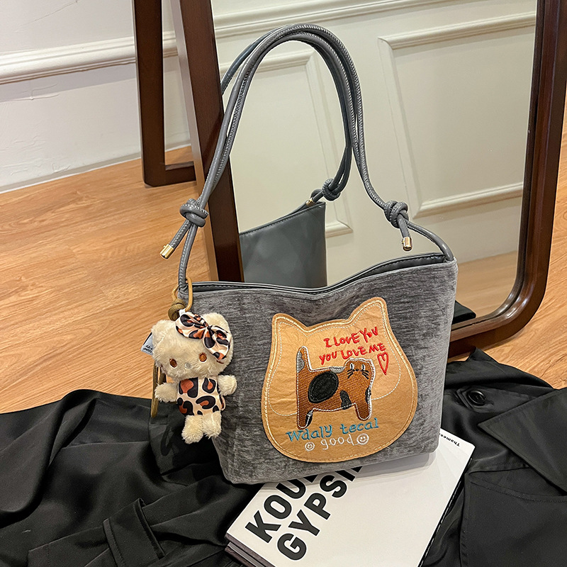 Colgante de cinturón gris