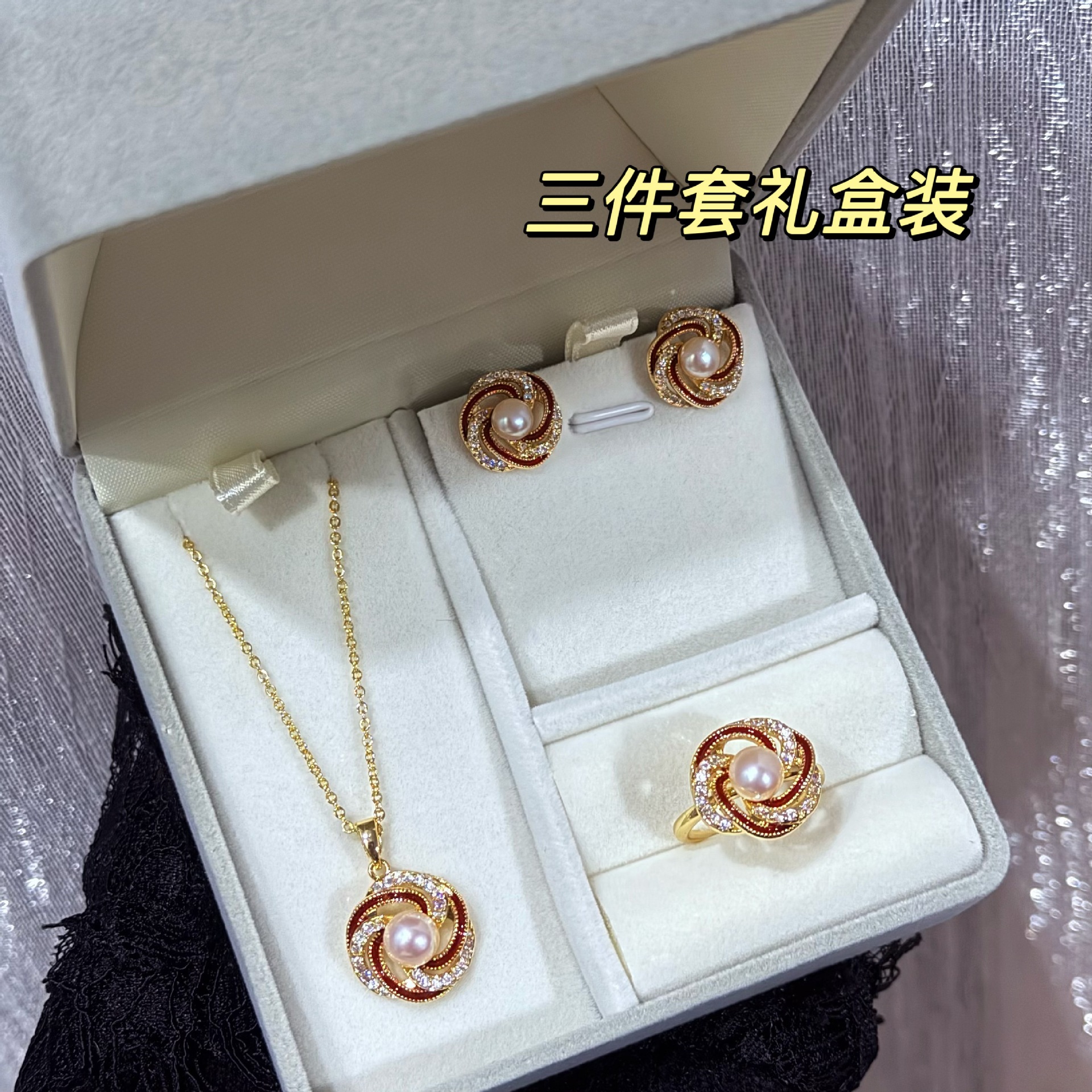 �����ɫ����������Ȼ��ˮ���������ָ��׹������װԴͷ����