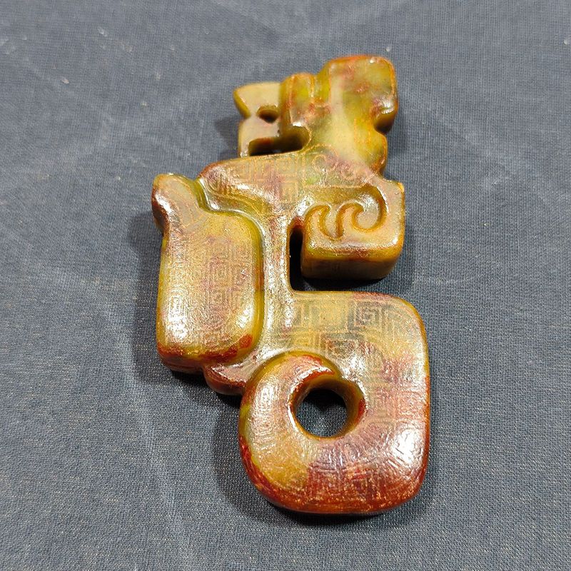 大量批发老岫玉古玩玉器捡漏做旧兽面镂空八卦古玉老玉挂件|undefined