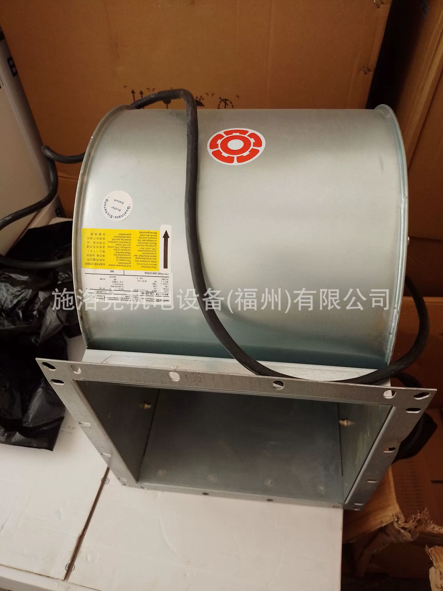 Центробежный вентилятор с передним наклоном Rosenberg DVW355-4E вентиляцию крыши заводского цеха