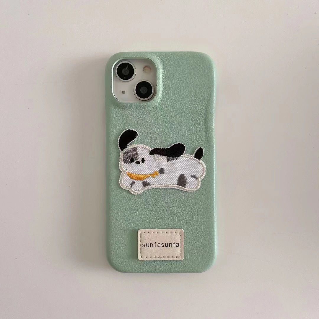 Perro sf4 de dibujos animados bordado de cuero verde