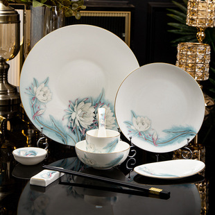 8-Piece Tableware Set for Star Hotels, New Chinoiserie Display Plate, Bone China Dishes, Soup Spoons and Chopstick Holders Set