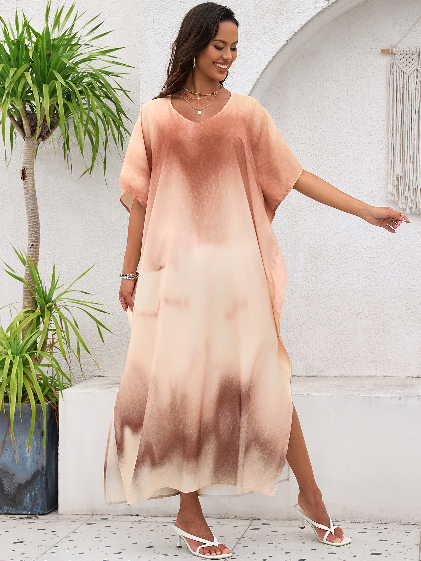 Vestido de playa de talla grande con estampado degradado europeo y americano, pareo de playa, protección solar, bata de playa