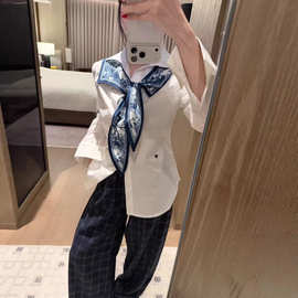 南油2026春季新款潮牌小蜜蜂收腰洋气百搭长袖衬衫配披肩两件套