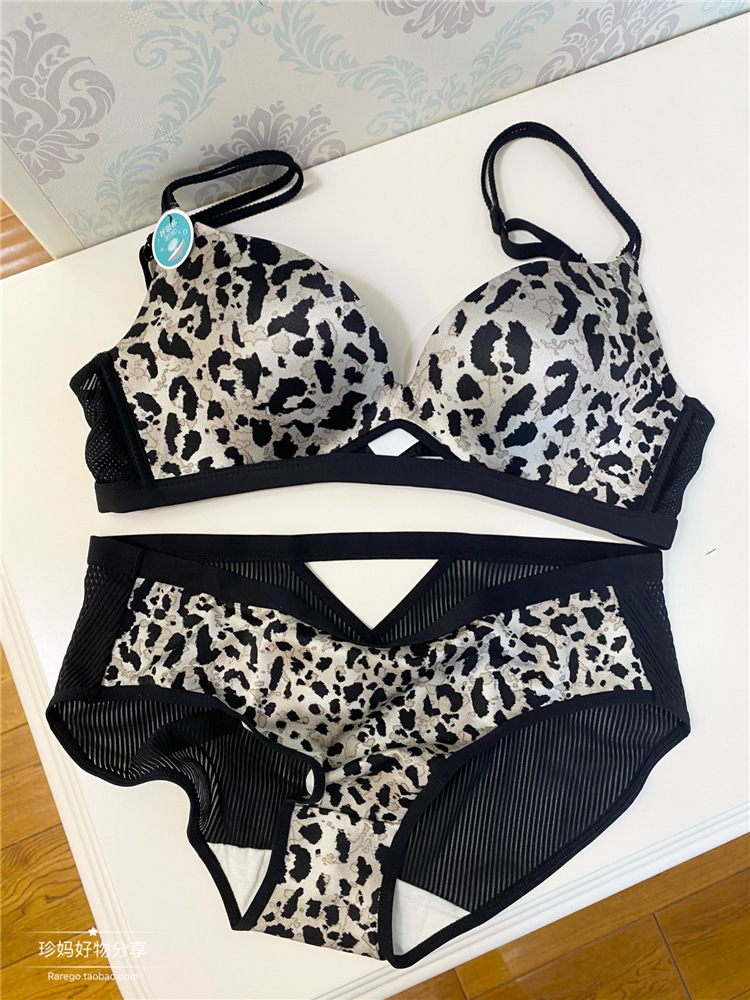 1931 estampado de leopardo sexy sujetador chica inalámbrico pequeño pecho Sujetador push up fino colección de pecho anti-flacidez ropa interior