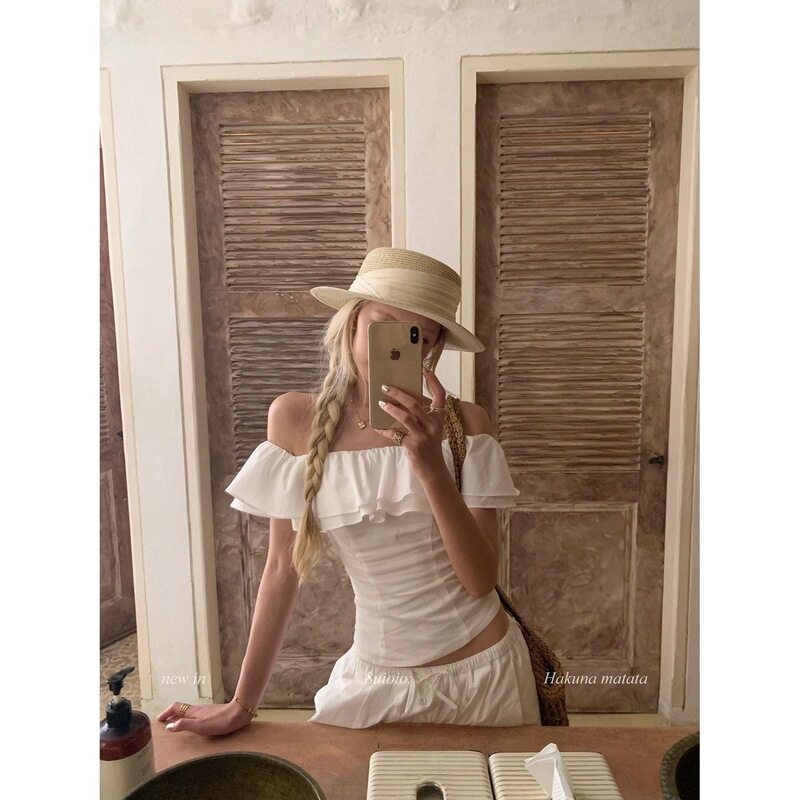 Off-shoulder white short shirt for women, summer ruffle off-shoulder top with a subtle and alluring design, slim fit and figure-flattering Off-shoulder white short shirt for women, summer ruffle off-shoulder top with a subtle and alluring design, slim fit and figure-flattering