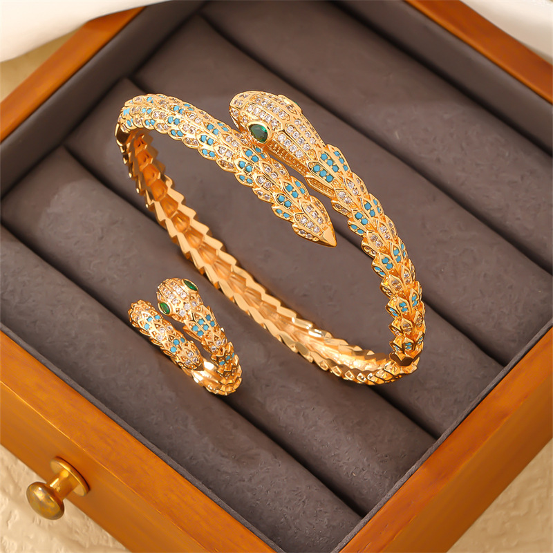 Parure de bijoux serpentine pleine de diamants, bague bracelet en zircon, personnalité de luxe légère, tête de léopard de l'industrie lourde_voghion.com