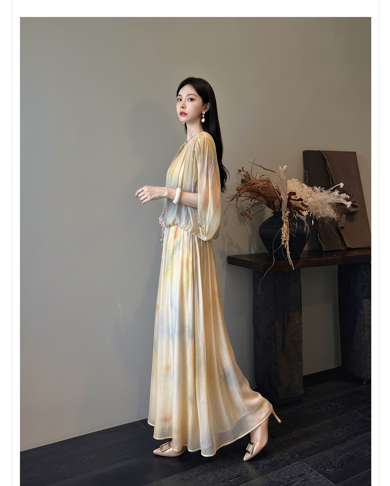 Đầm maxi nữ thắt eo họa tiết chìm gradient cao cấp — Gạo màu chi tiết 7